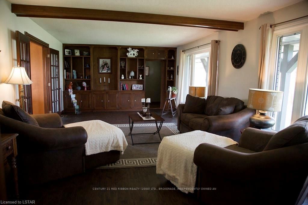 Listing Image 7