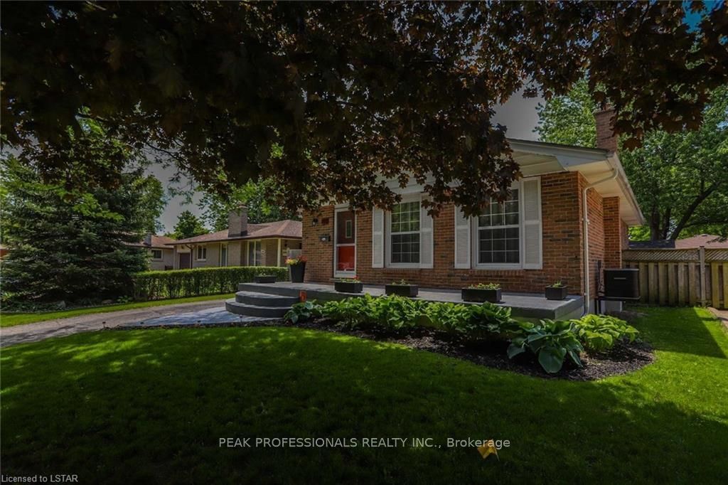 Listing Image 3