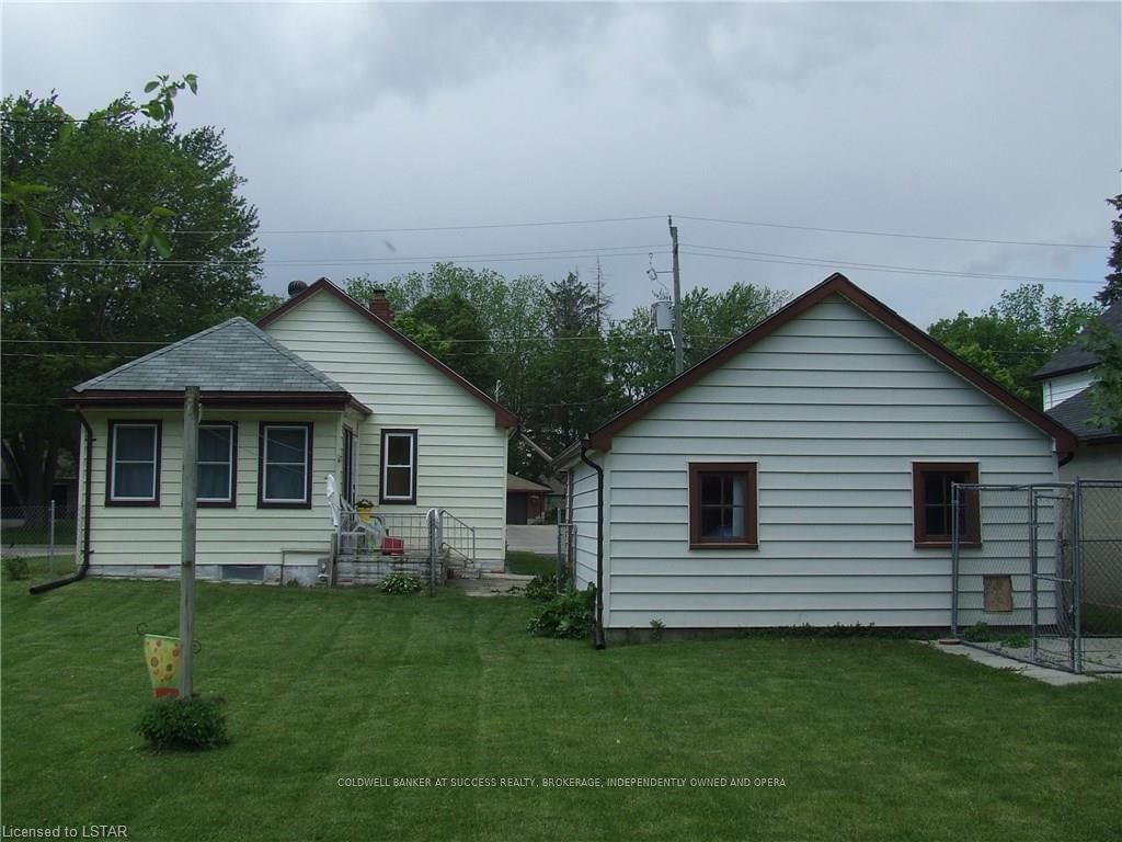 Listing Image 3