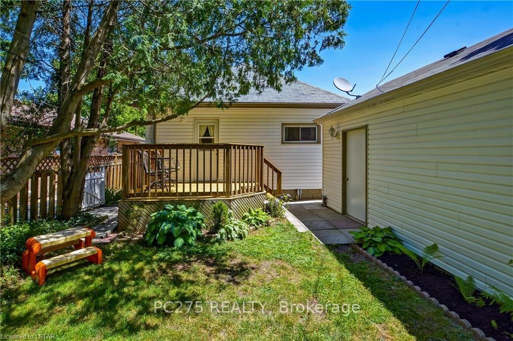Listing Image 15
