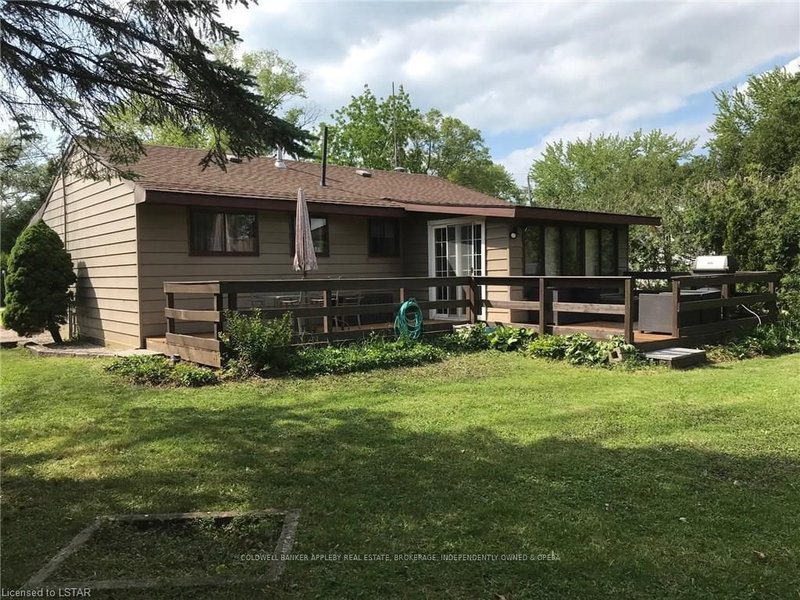 71702 Old Cedarbank Lane, Bluewater, N0M 2T0 | Image 2