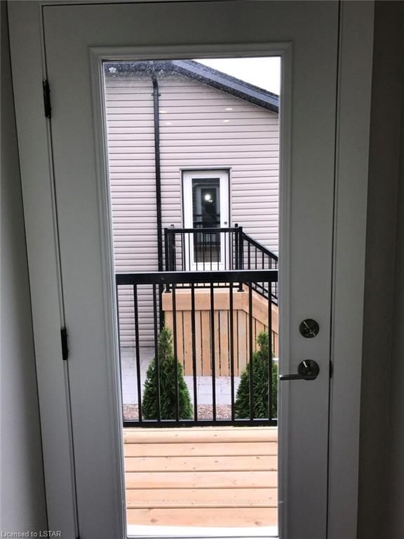 Listing Image 17
