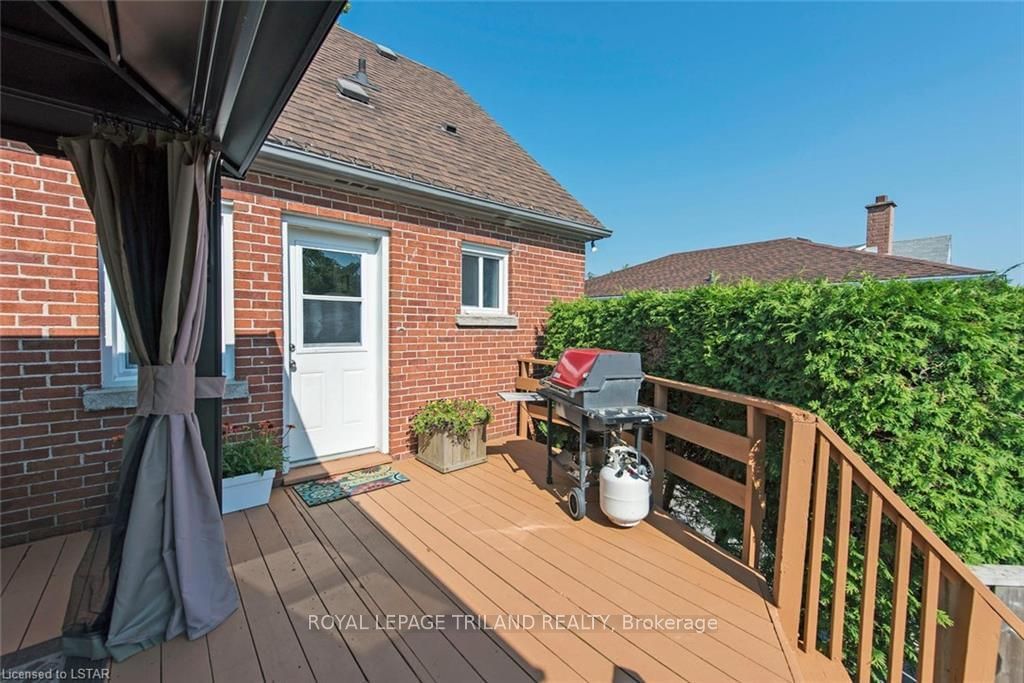 Listing Image 29