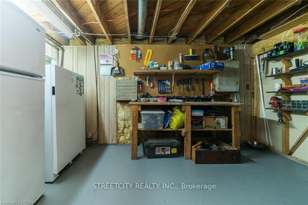 Listing Image 22
