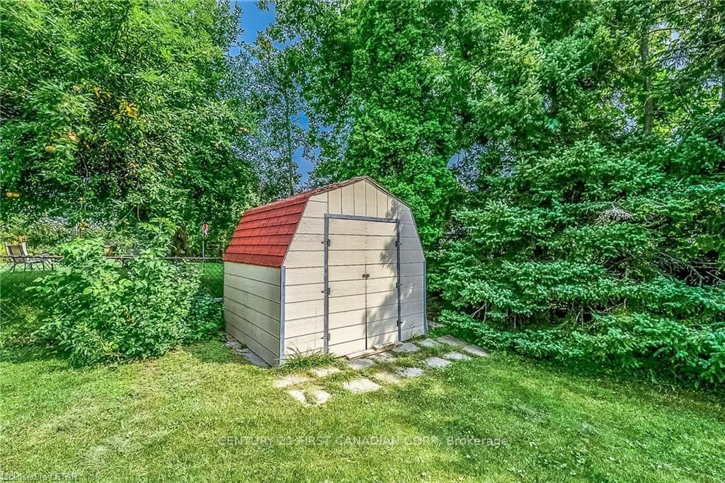 Listing Image 7