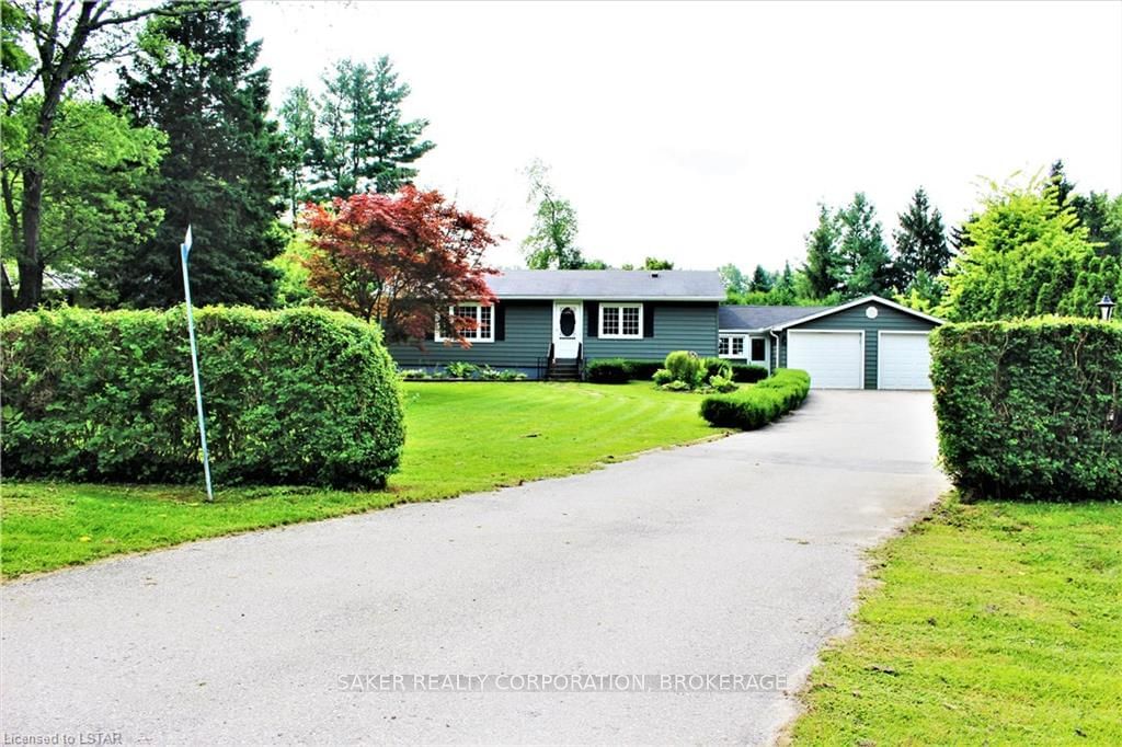 Detached House sold at 21715 Adelaide Road, Strathroy-Caradoc, Campbellvale, N0L 1W0 - MLS: X7753629