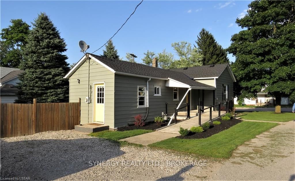 Listing Image 3