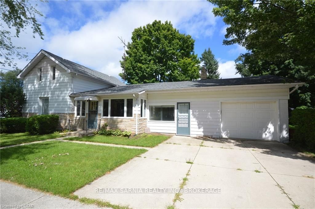 Listing Image 3