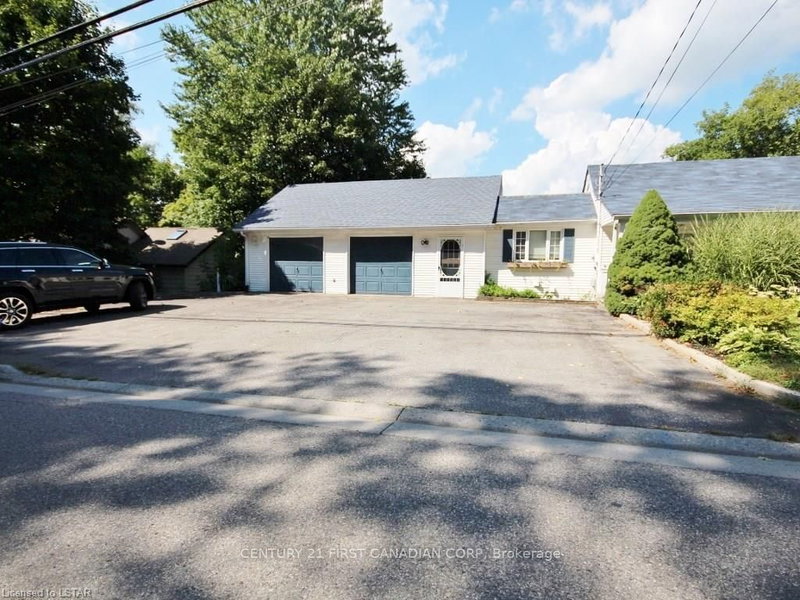 3868 Hamilton Rd, Thames Centre, N0L 1G2 | Image 3