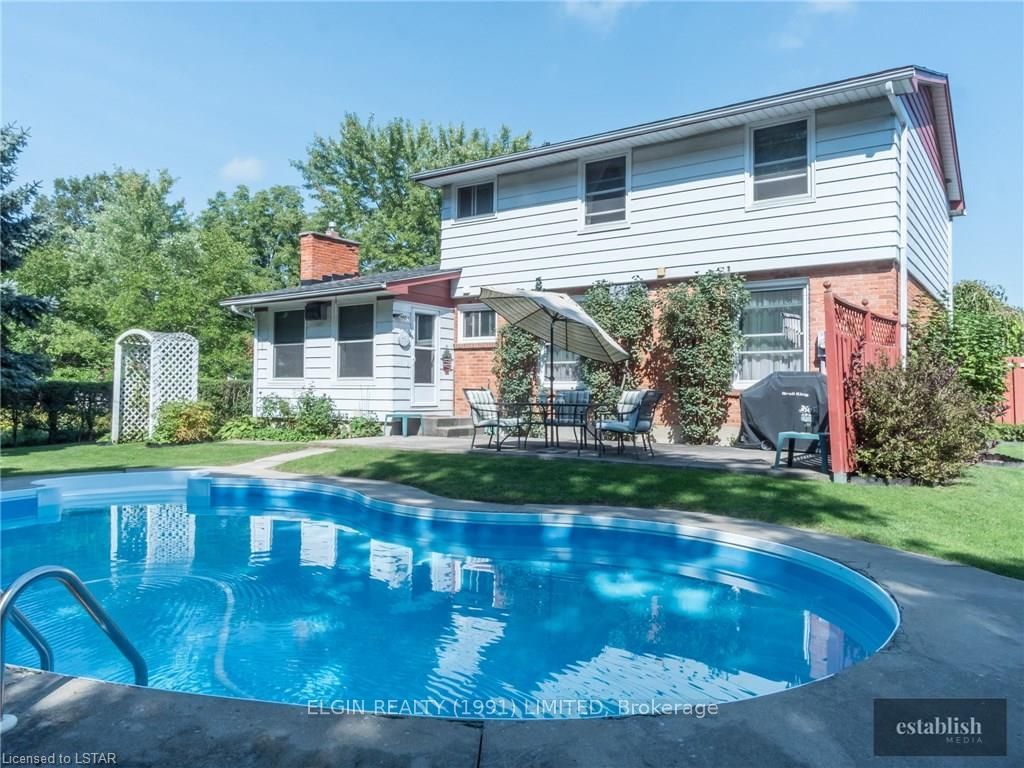 Listing Image 7