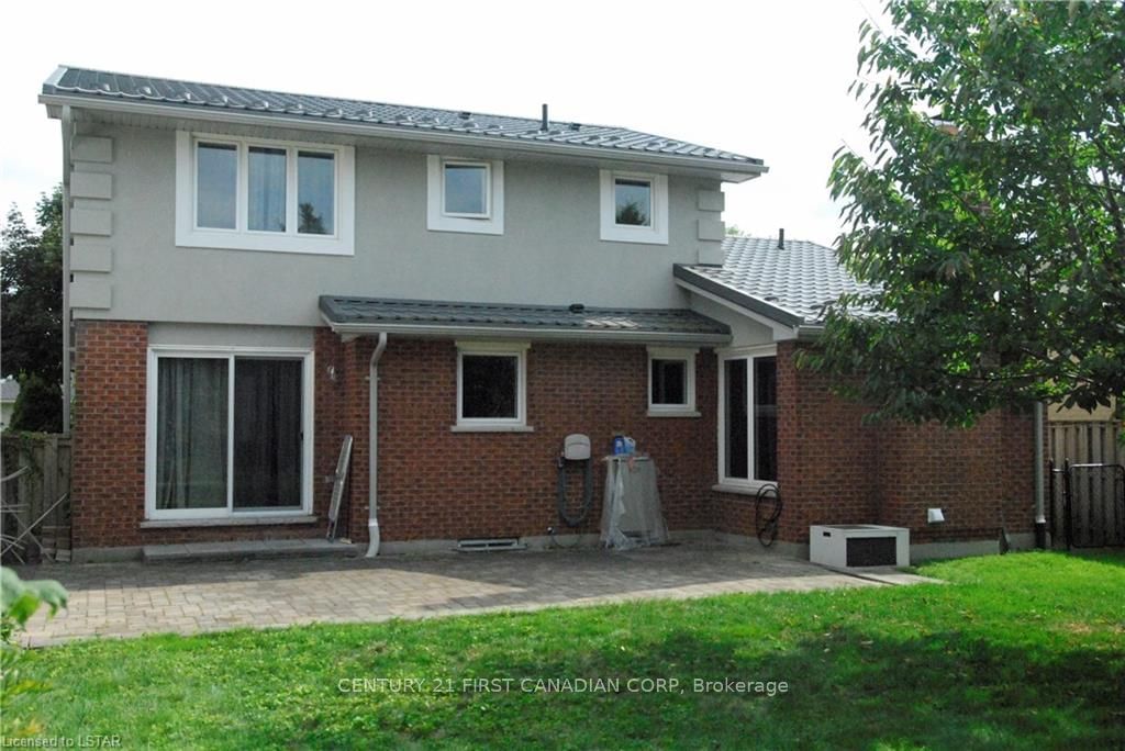 Listing Image 7