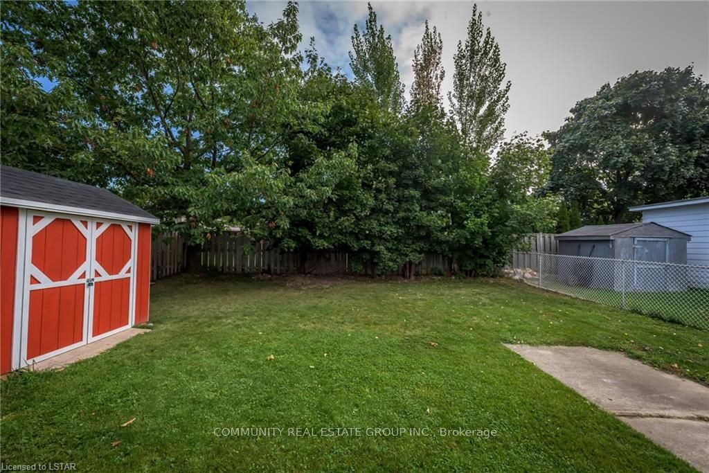 Listing Image 7