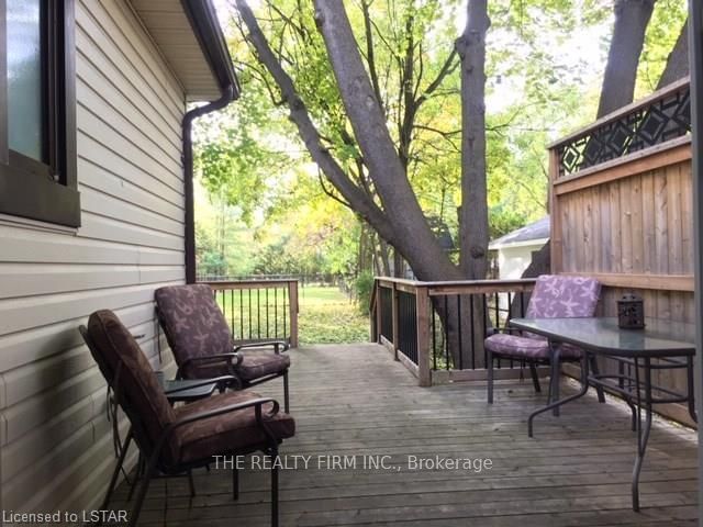 Listing Image 7