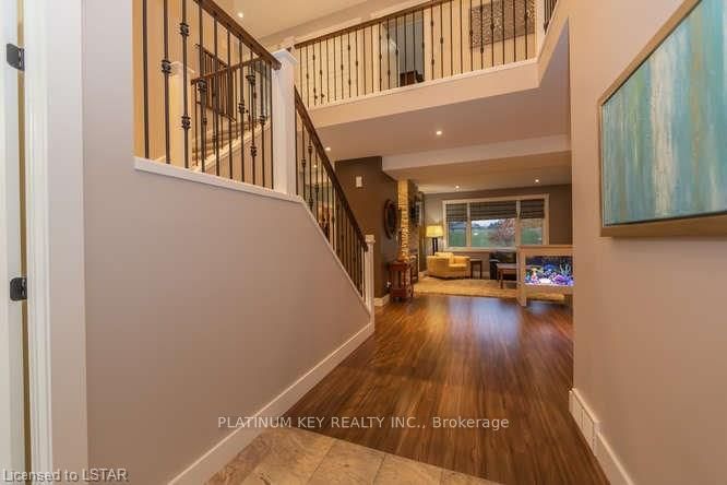 536 Juliana Dr, Strathroy-Caradoc, N0L 1W0 | Image 3