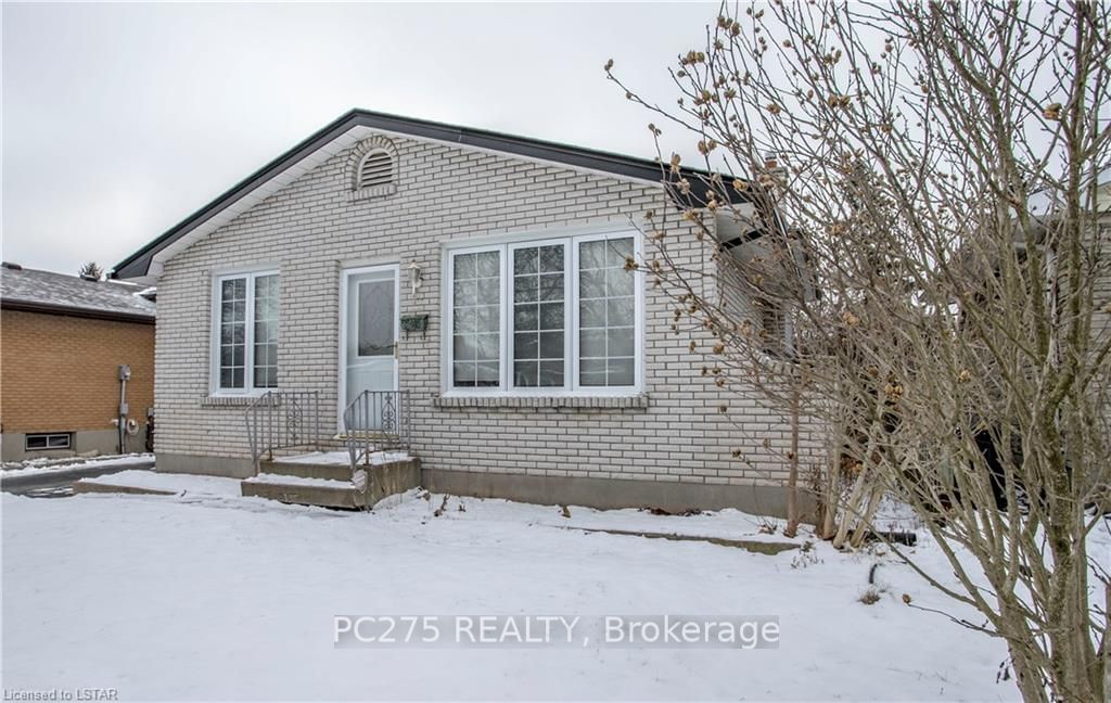Listing Image 3