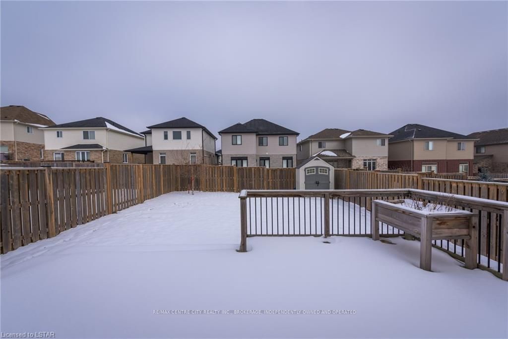 Listing Image 7