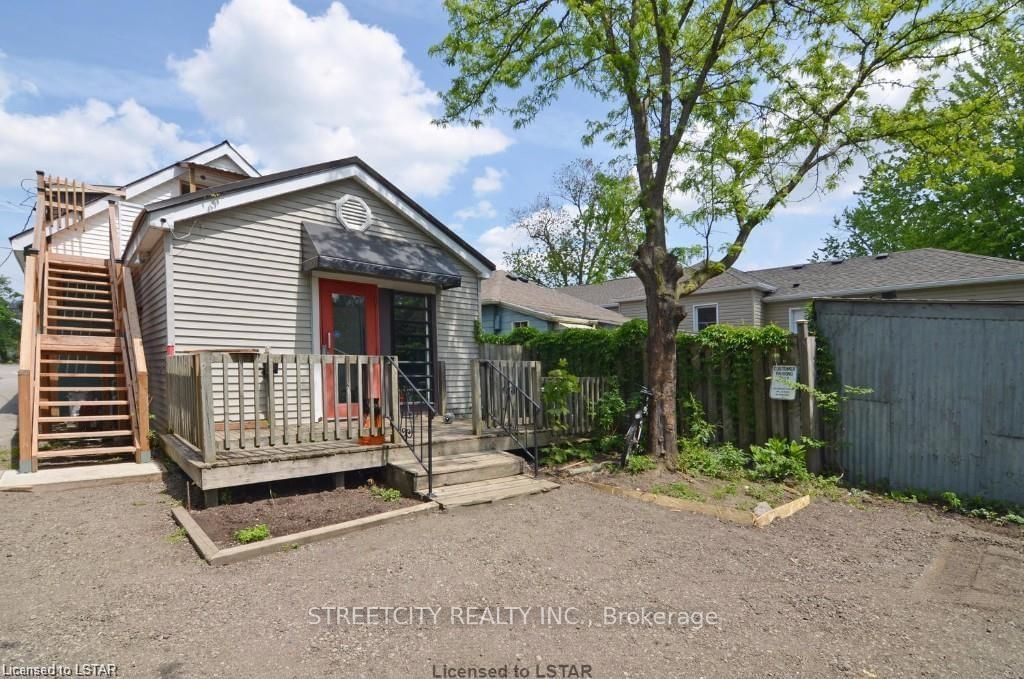 Listing Image 7