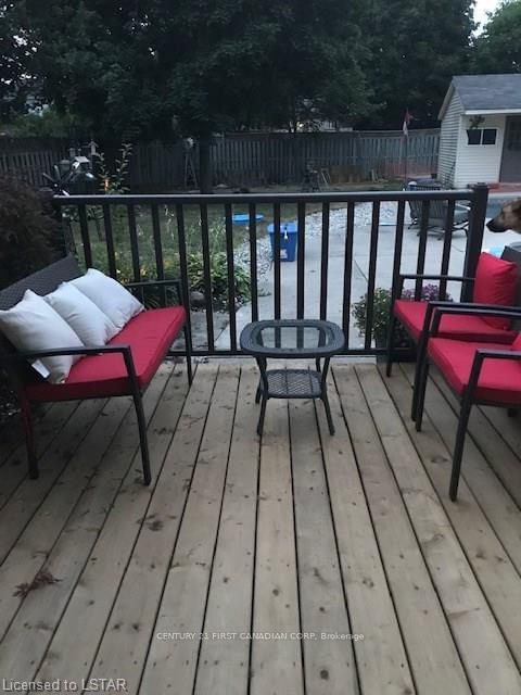 Listing Image 7