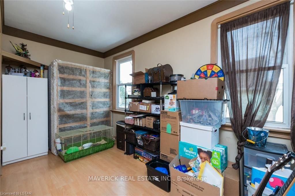 Listing Image 7