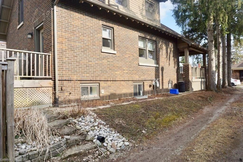 Listing Image 32