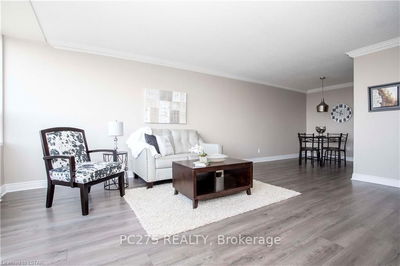 Unit 802 — 45 Pond Mills Rd, London - South J image-0-4