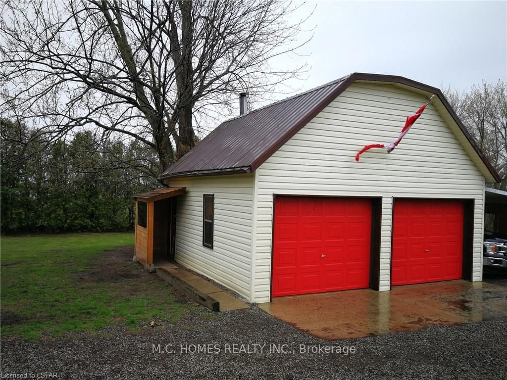 Listing Image 3