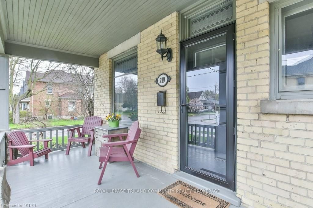 Listing Image 3