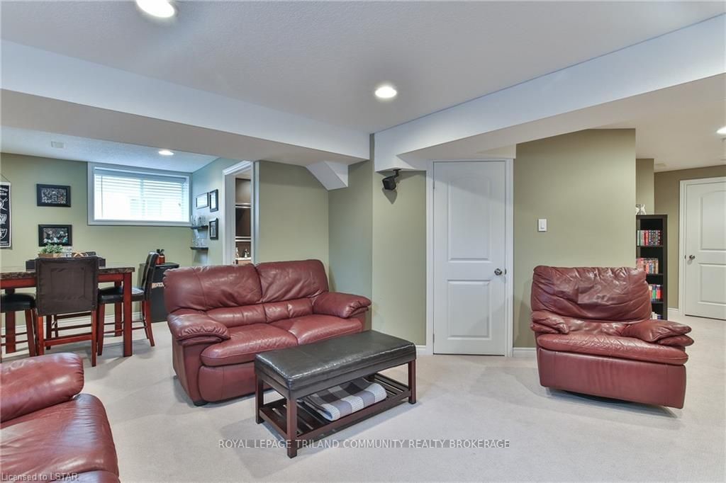 Listing Image 30