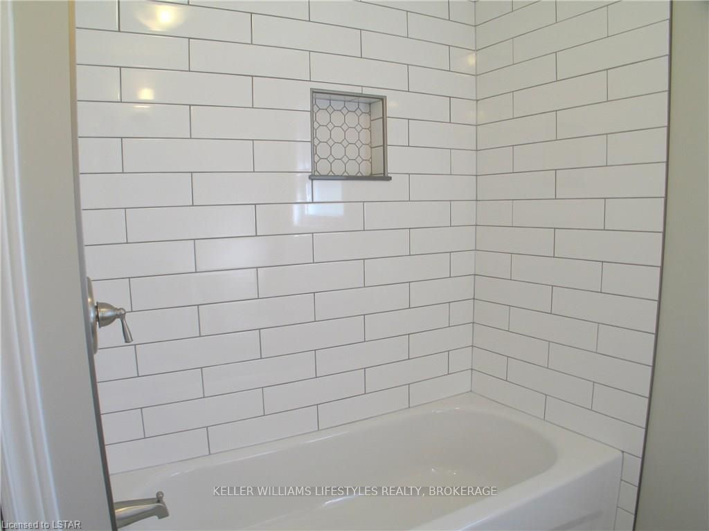 Listing Image 30