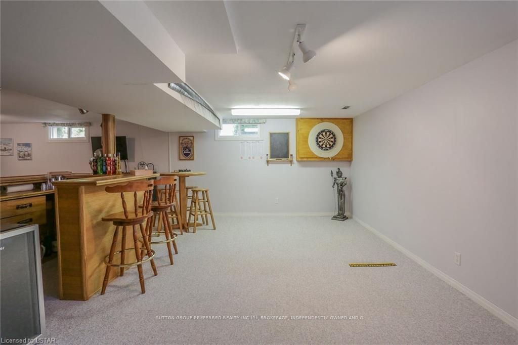 Listing Image 33
