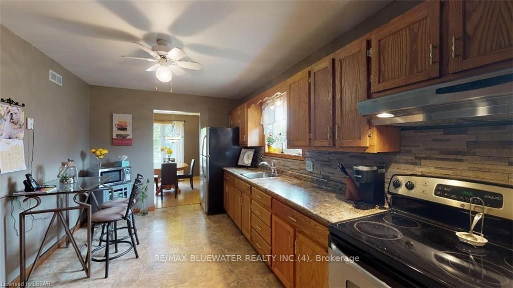 Detached House sold at 238 Morris Street, North Huron, Blyth, N0M 1H0 - MLS: X7761574