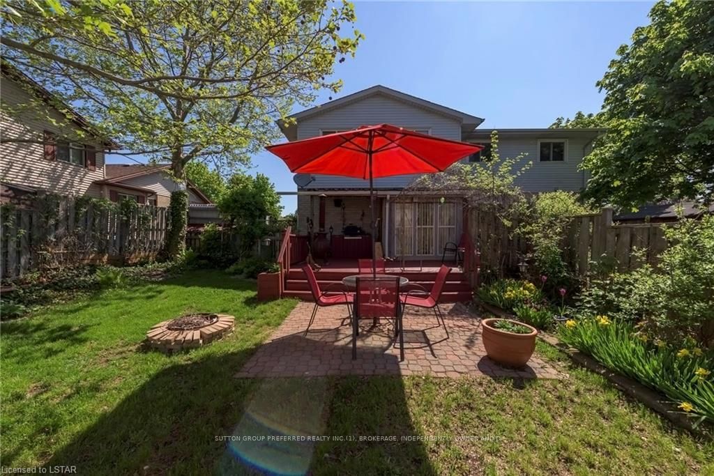 Listing Image 6