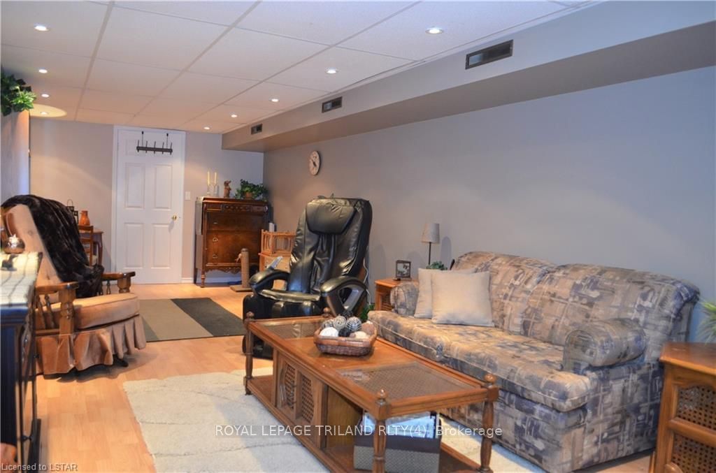 Listing Image 34