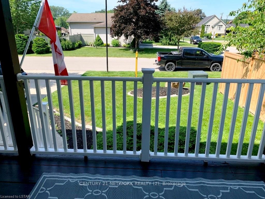 Listing Image 7