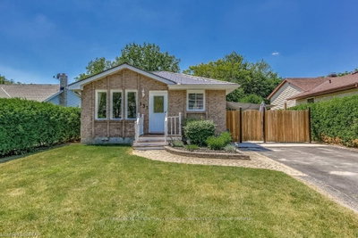 Detached House sold at 133 Albert Street, Lucan Biddulph, Ontario, N0M 2J0 - Lucan - MLS: X7763257