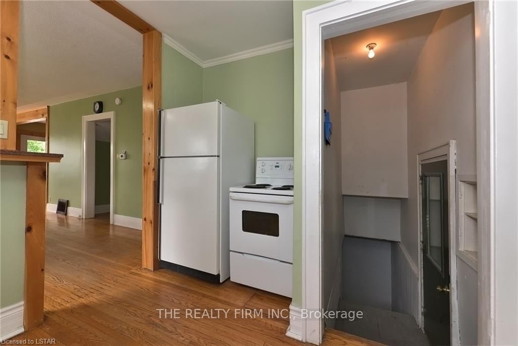 Listing Image 22