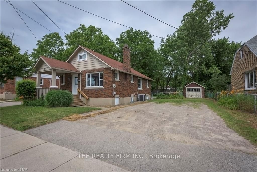 Listing Image 3