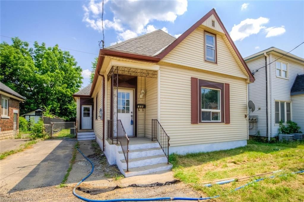 Listing Image 2