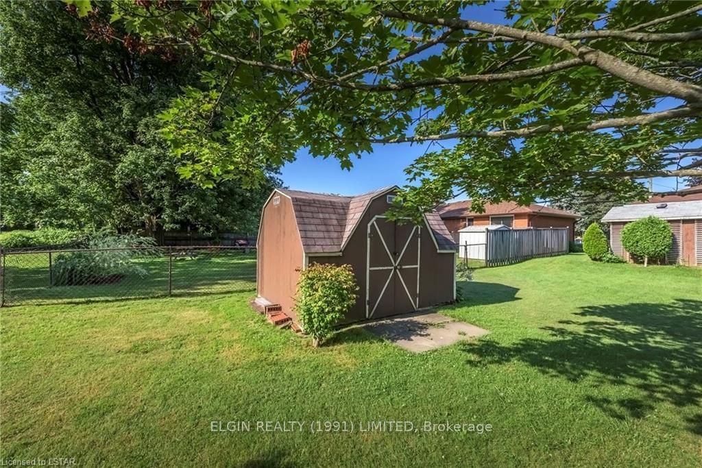 Listing Image 7