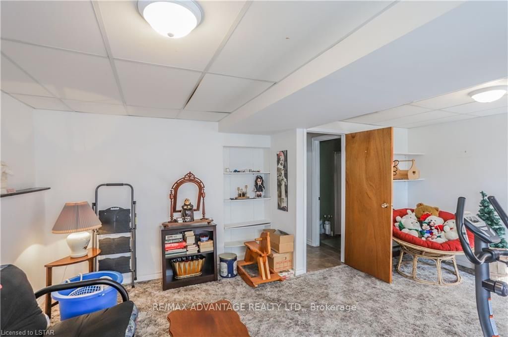 Listing Image 19