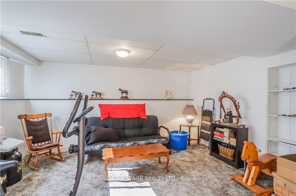 Listing Image 20