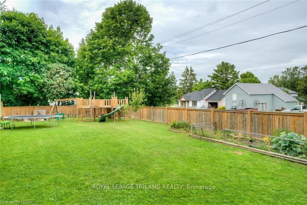 Listing Image 28