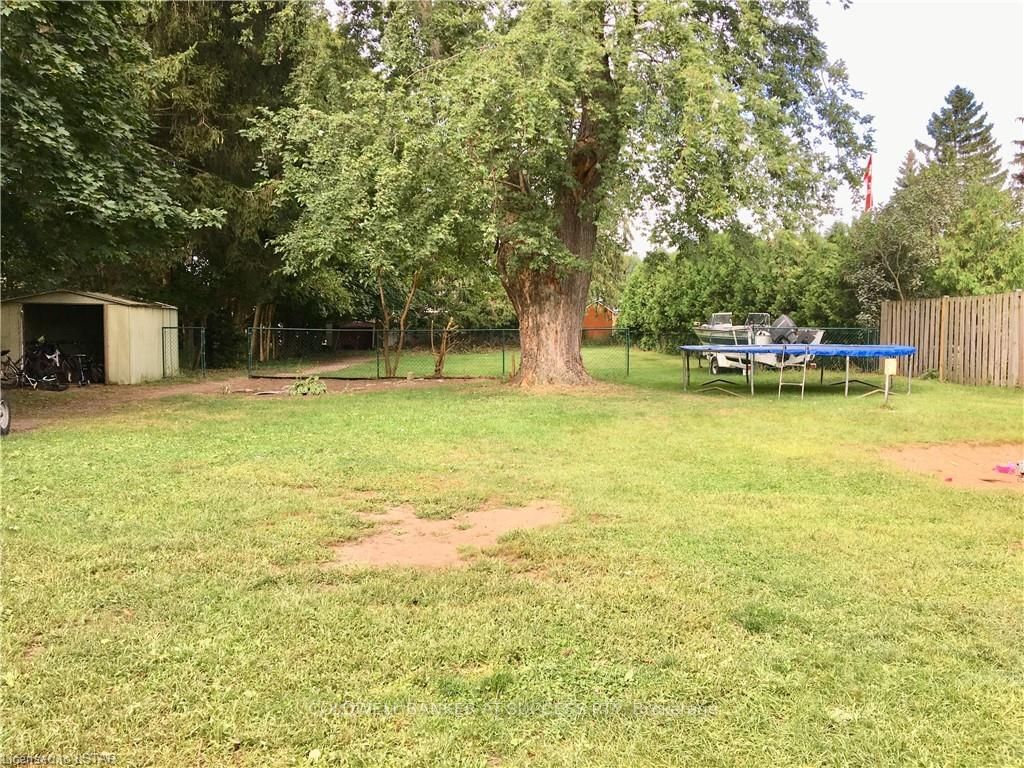 Listing Image 16
