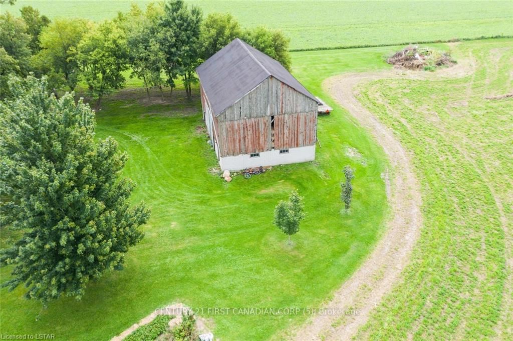 Listing Image 12