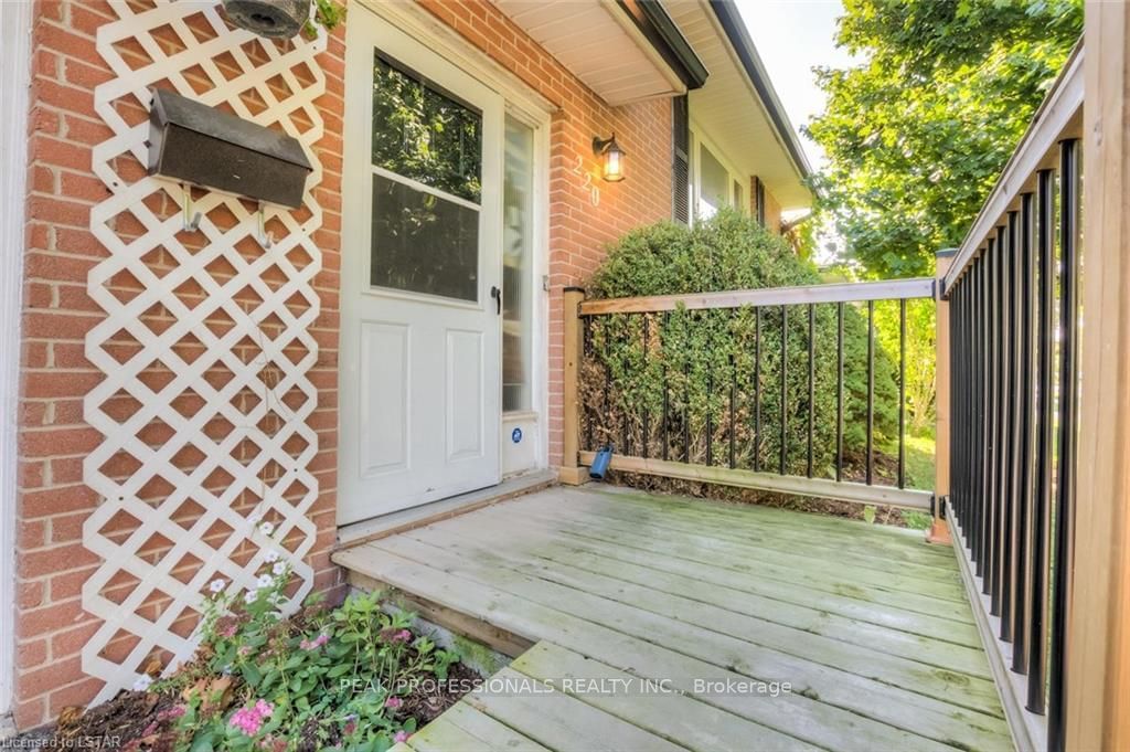 Listing Image 3