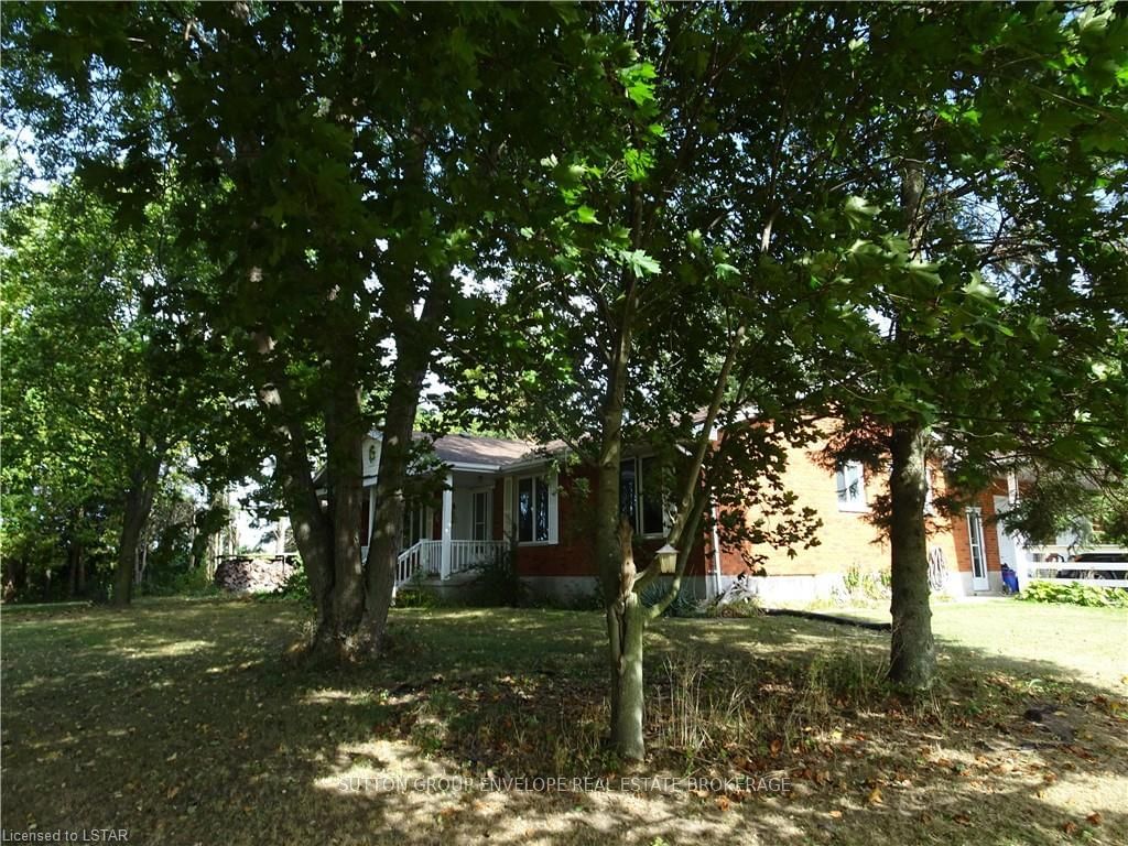 Listing Image 3