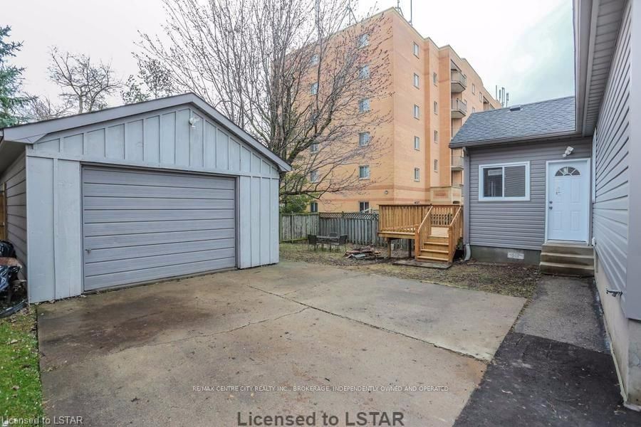Listing Image 28