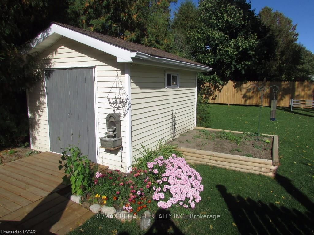Listing Image 7