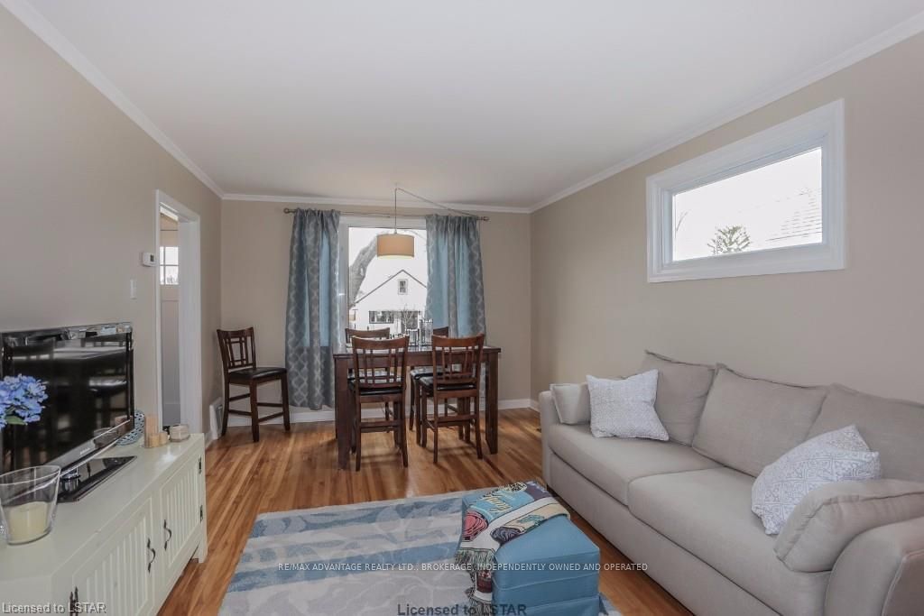 Listing Image 13