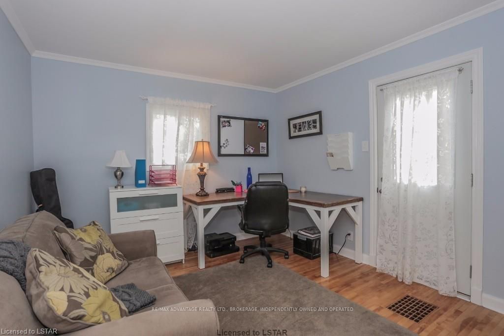 Listing Image 18